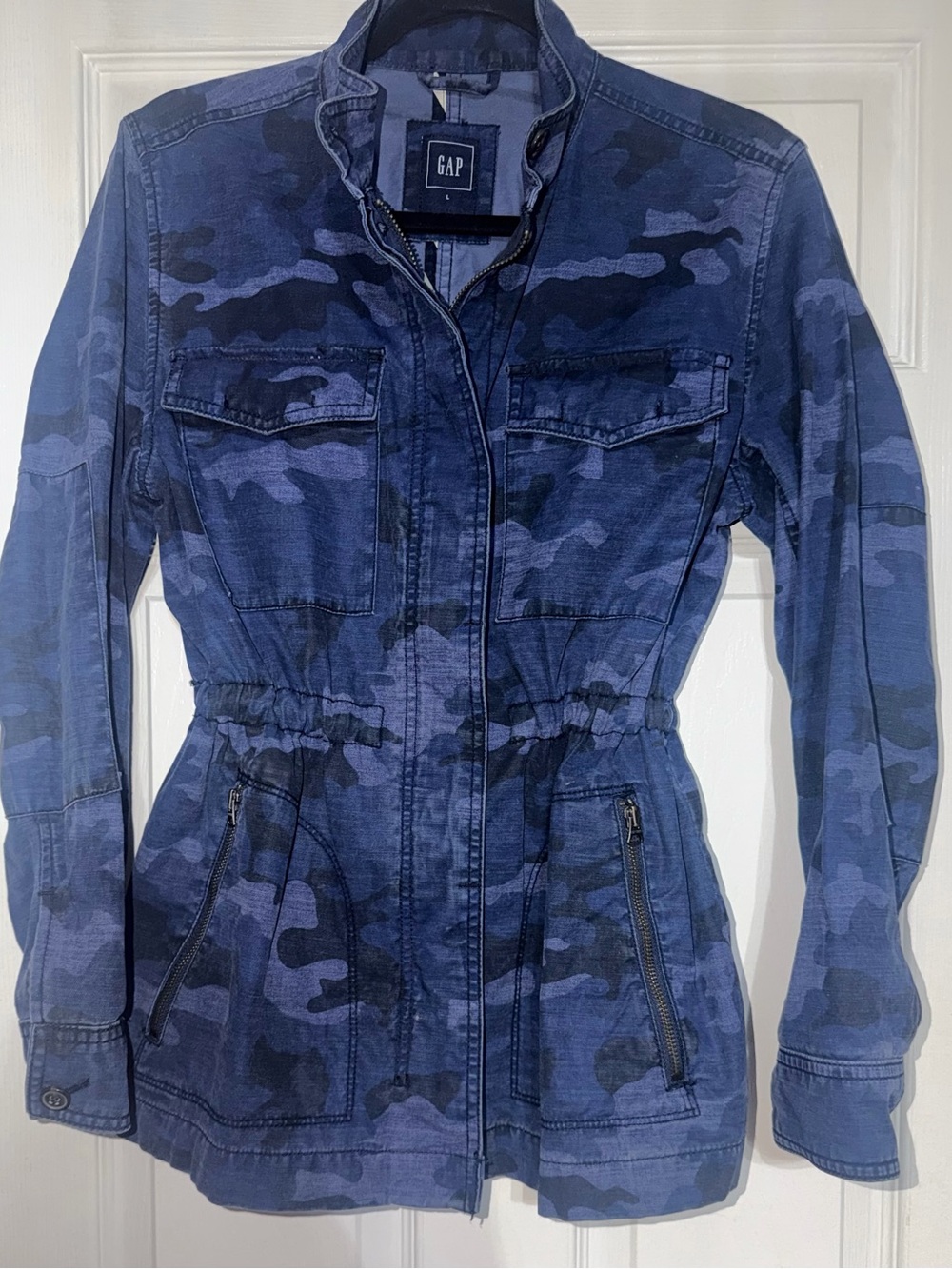 GAP Women's Navy Blue Camo Utility Jacket